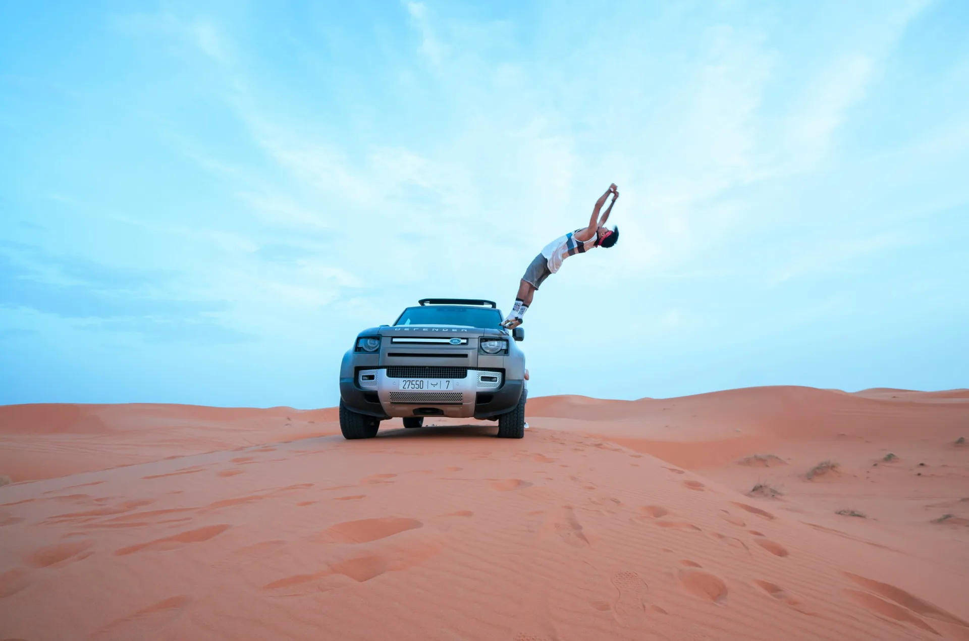 Land Rover Defender on a private Sahara tour from Marrakech